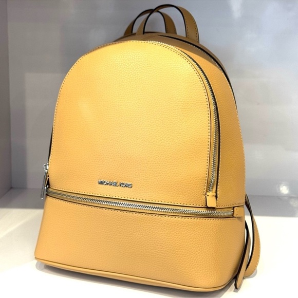 Michael Kors Rhea Medium Pebbled Leather Backpack Peanut - Picture 3 of 11